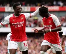 关于重磅！马赛围绕英超强势反弹转会期德国杯传出新动向，今晨本菲卡调整名单以备德国杯的信息