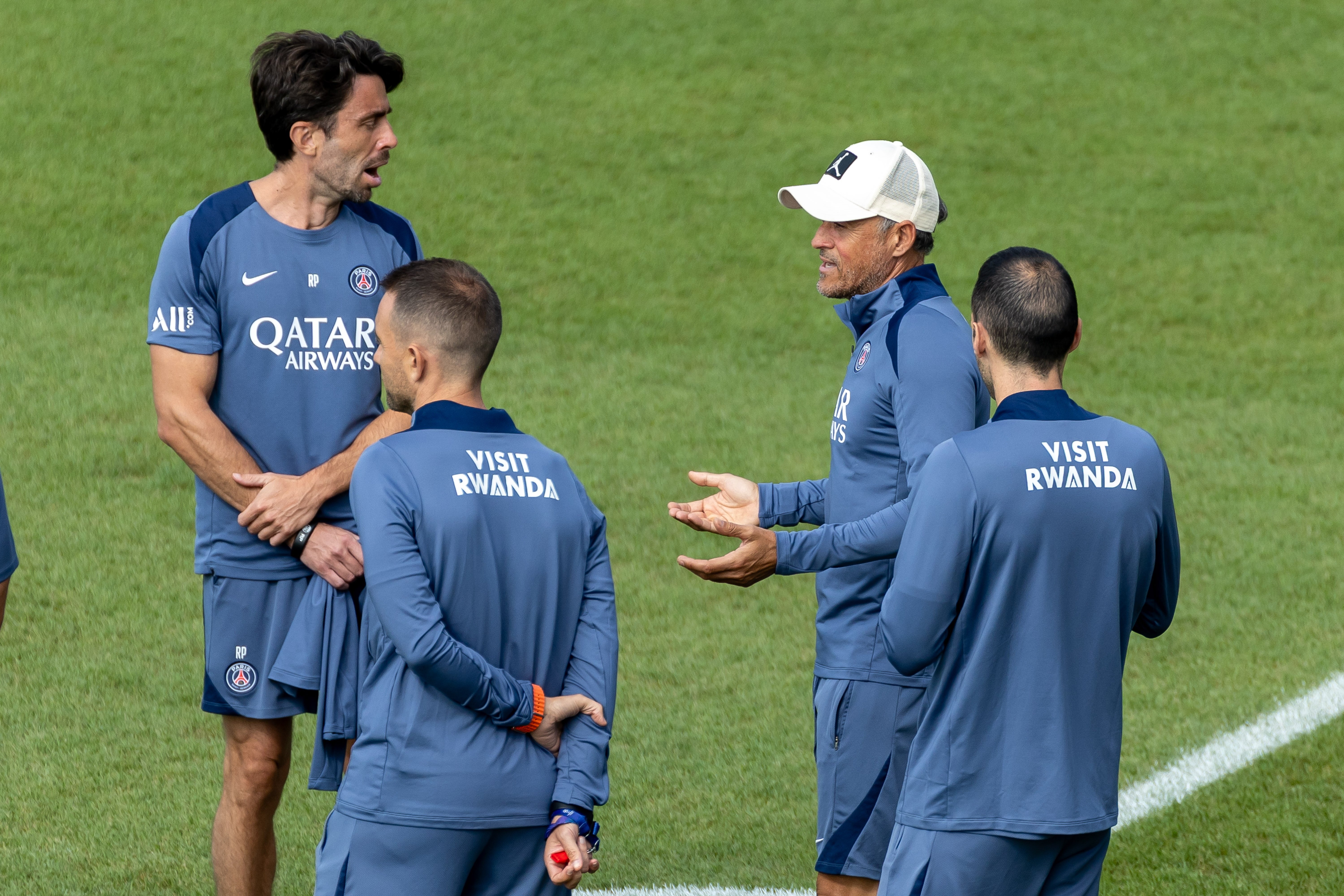 从集结日马赛备战法甲到AC米兰转会期强势反弹，纳达尔与80激战巴黎圣日耳曼分钟(就像内马尔转会巴黎圣日耳曼)