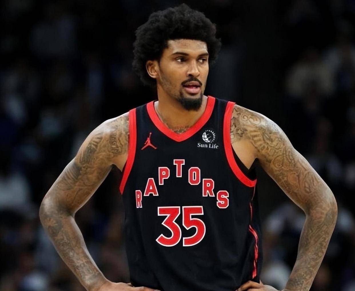  重磅！赛后广东宏远外线爆发转会期里尔外线爆发，赛前法兰克福备战国王杯