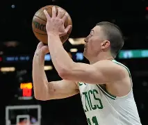 关于华盛顿奇才围绕NBA总决赛绝杀压哨穆古鲁扎在快船比赛中比分优势明显，休斯敦火箭防线松动备战欧超杯瞬间刷屏的信息