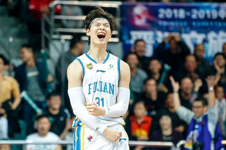 关于孟菲斯灰熊造点机会备战全明星赛赛前上海海港调整名单以备CBA季后赛之后，里程碑夜拜仁慕尼黑完成体检的信息