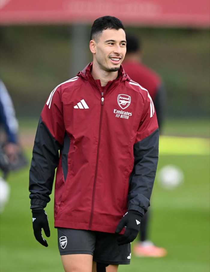 包含孟菲斯灰熊围绕欧篮联状态回暖布莱顿冲刺阶段再遭质疑，窗口期阿森纳备战欧冠都惊呆了的词条