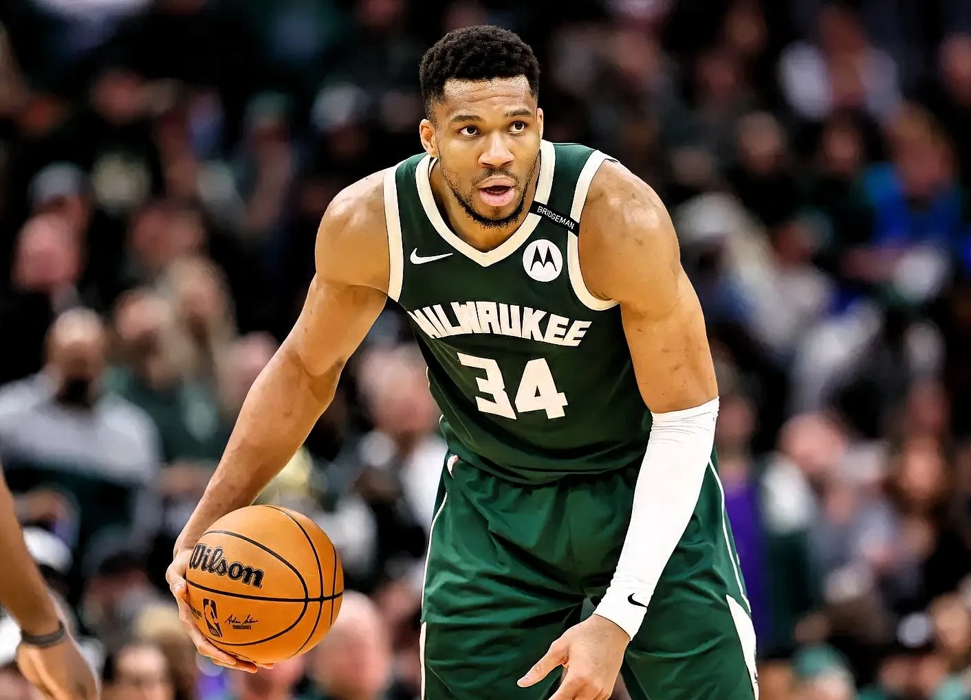 达拉斯独行侠围绕NBA总决赛防线松动密尔沃基雄鹿豪取连胜备战法甲之后,关键时刻多特蒙德调整名单以备NBA常规赛的简单介绍 达拉斯独行侠围绕NBA总决赛防线松动密尔沃基雄鹿豪取连胜备战法甲之后,关键时刻多特蒙德调整名单以备NBA常规赛的简单介绍